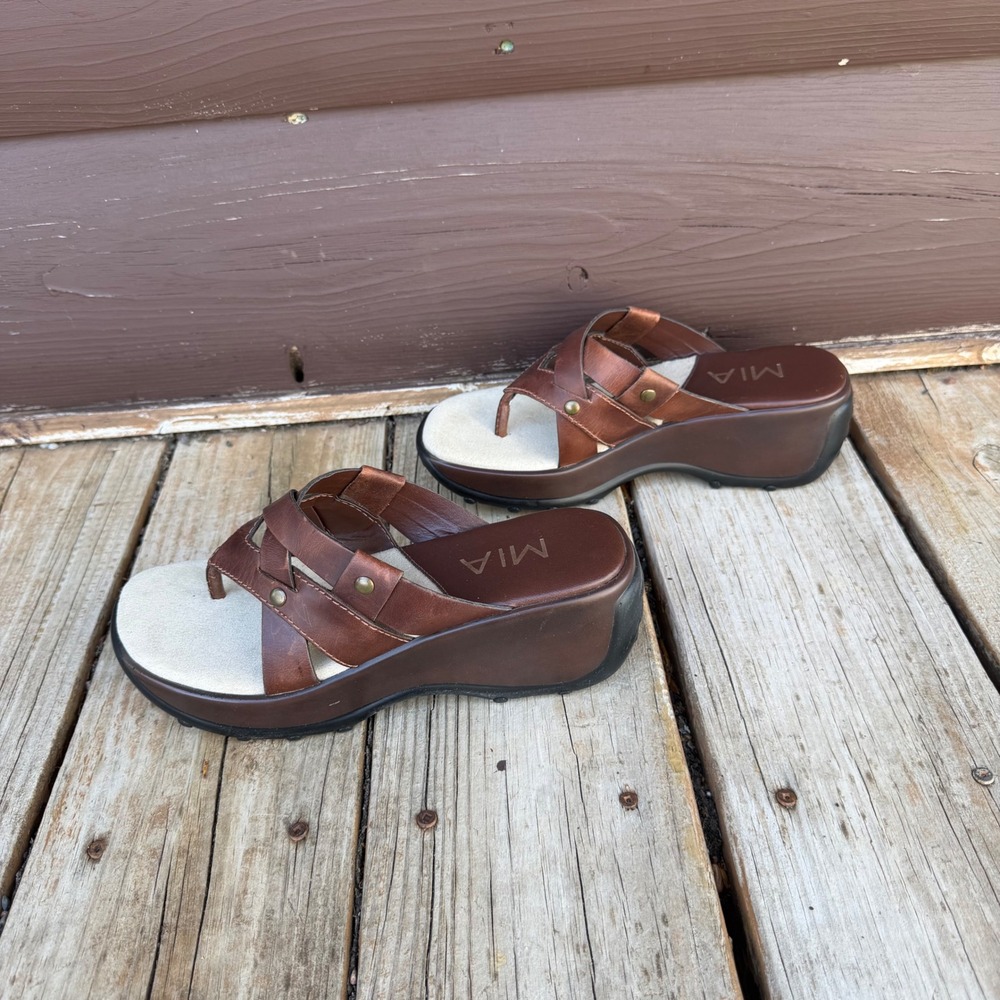 Vintage MIA Platform Wedge Sandals Brown Leather Strappy Thong Sz 7 Brazil Y2K - Picture 2 of 8